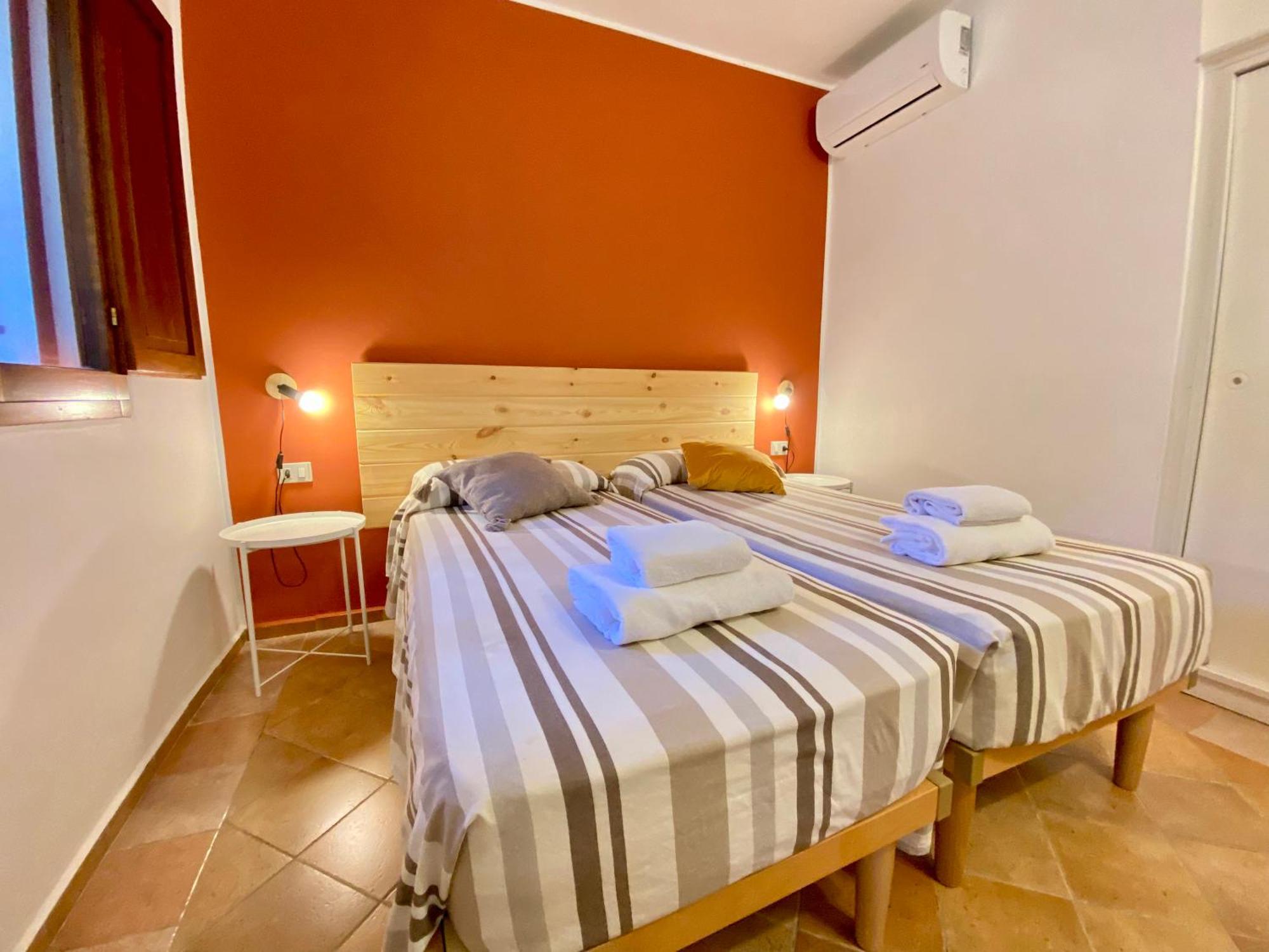 Appartamento con 2 Camere da Letto e Balcone